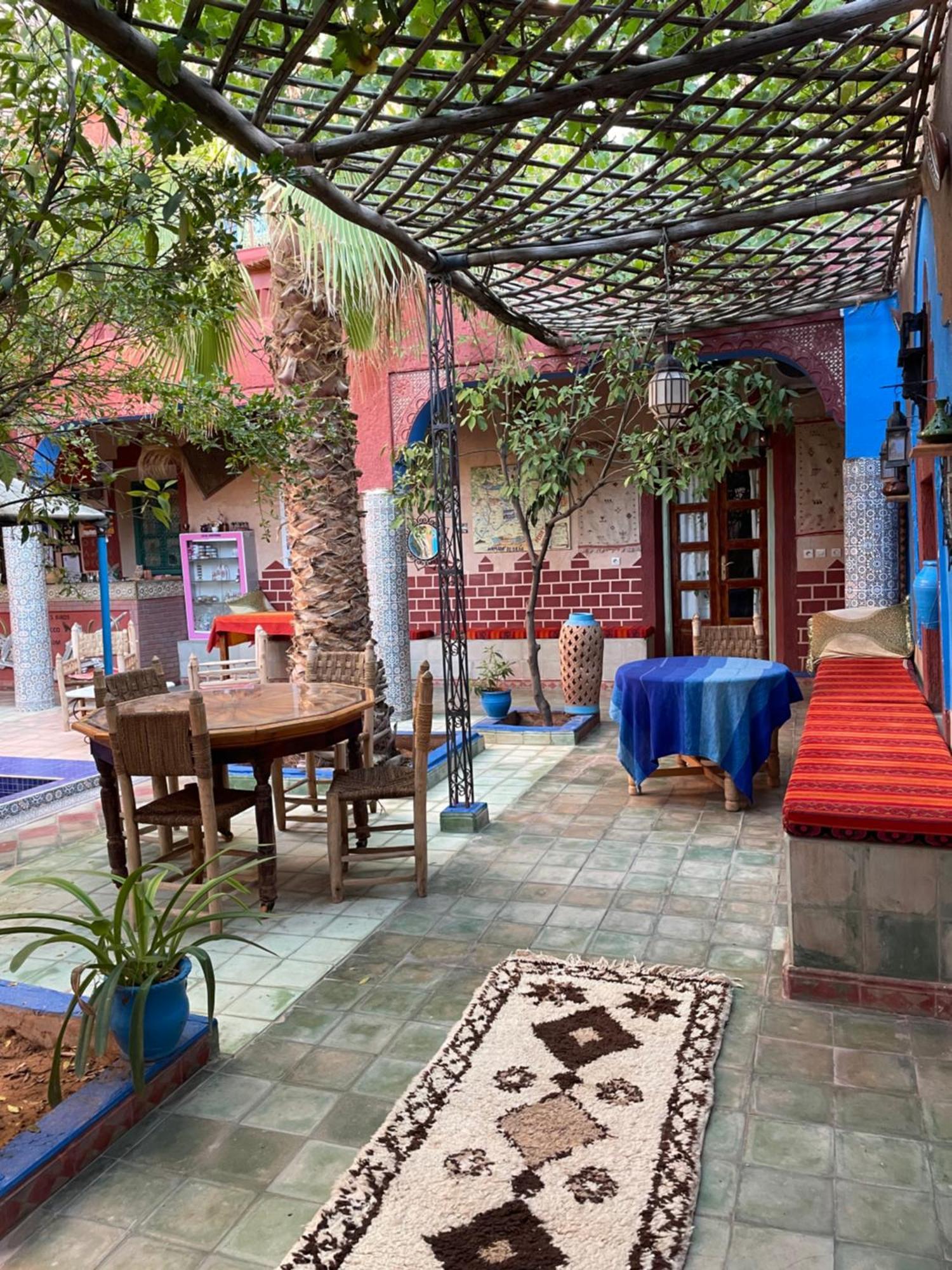 Riad Dades Birds Boumalne 외부 사진