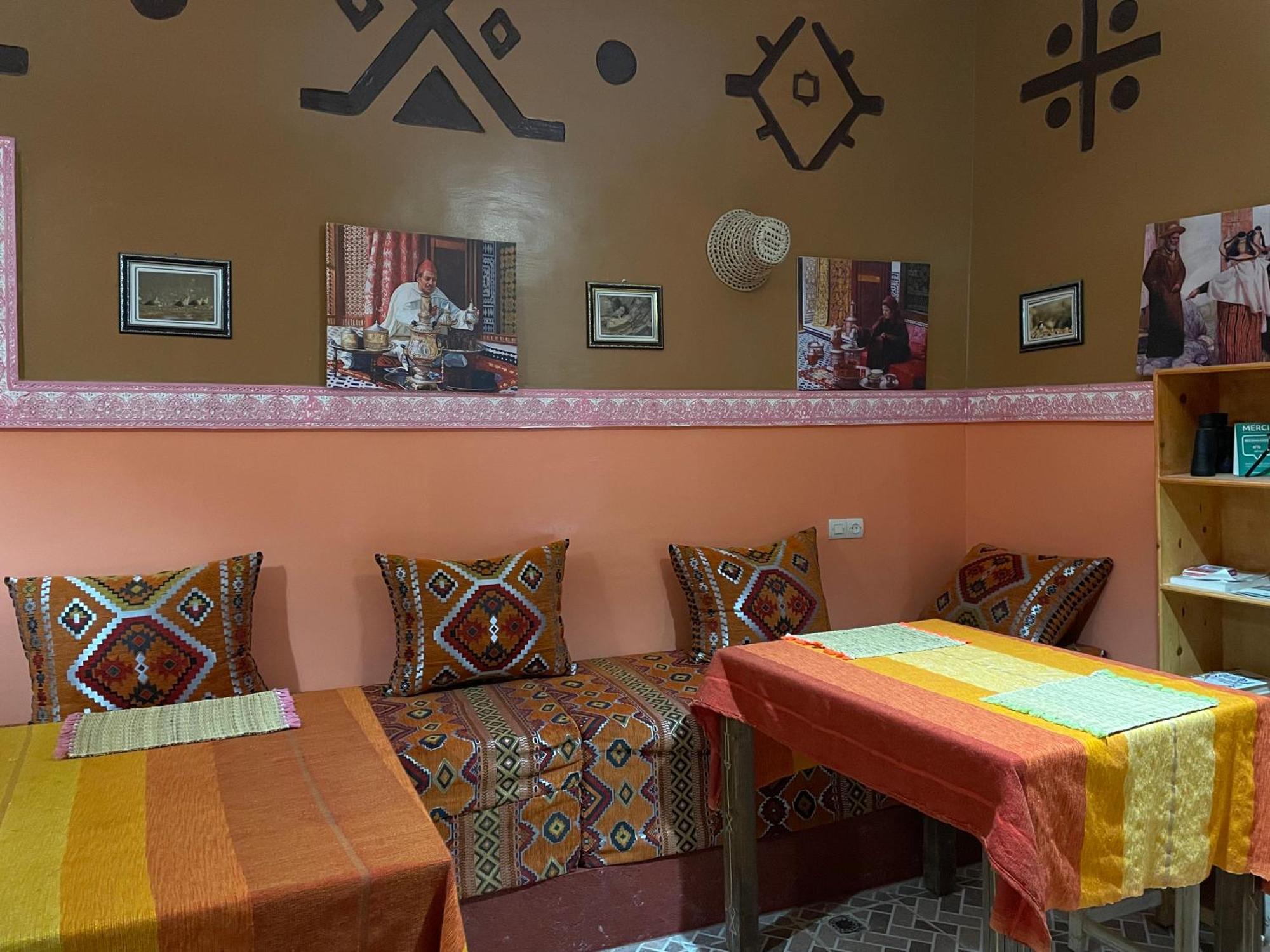 Riad Dades Birds Boumalne 외부 사진